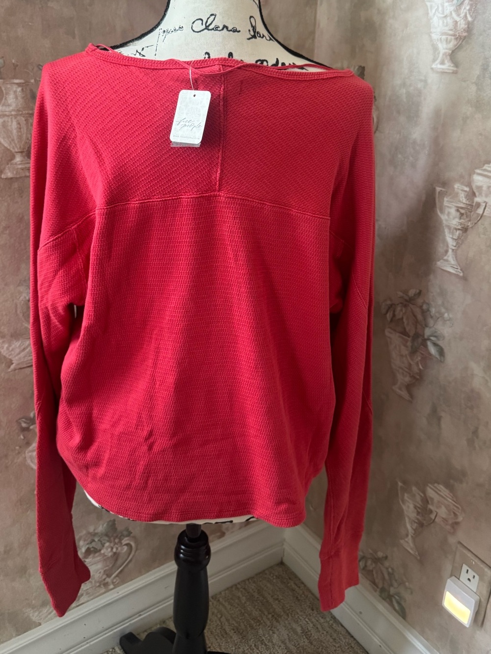FREE PEOPLE JESS ON OFF SHOULDER LONG SLEEVE TOP CHERRY RED XL - Picture 8 of 8